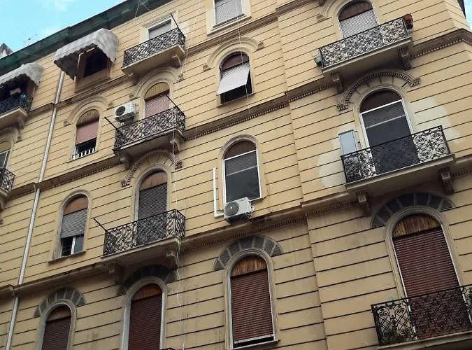 I Due Tornesi 3* Νάπολη