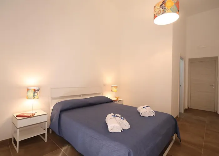 I Due Tornesi Bed and Breakfast Νάπολη